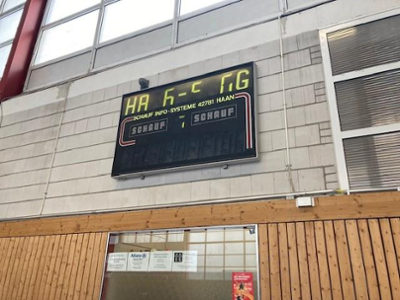 Sporthalle 21. Grundschule - Anzeigetafel